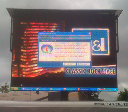 Dialog Box on Screen at Summerfest